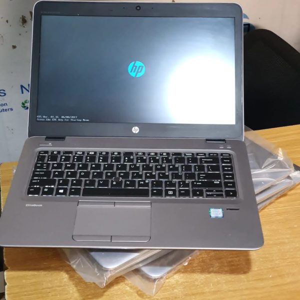 Ho elite book 820 G3 core i7 8g 256ssd - Image 3