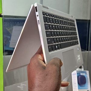 Hp elite book 1030 g3 and g4 x360 core i7 16g 512ssd