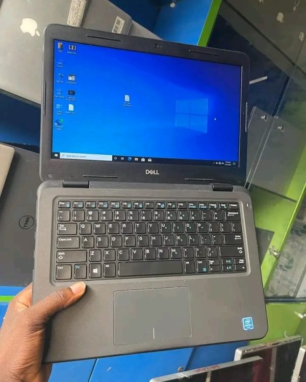 Dell latitude 3300 intel pentium 4g 128ssd - Image 2