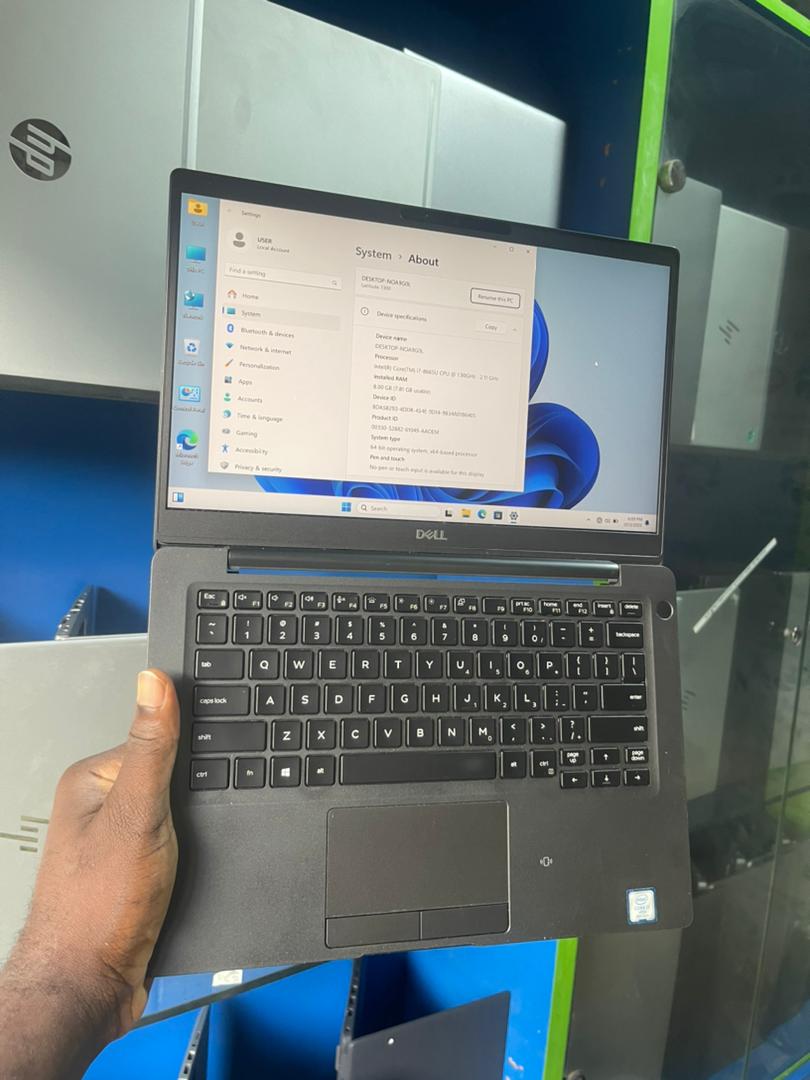 Dell latitude 7300 core i5 8GB 256ssd
