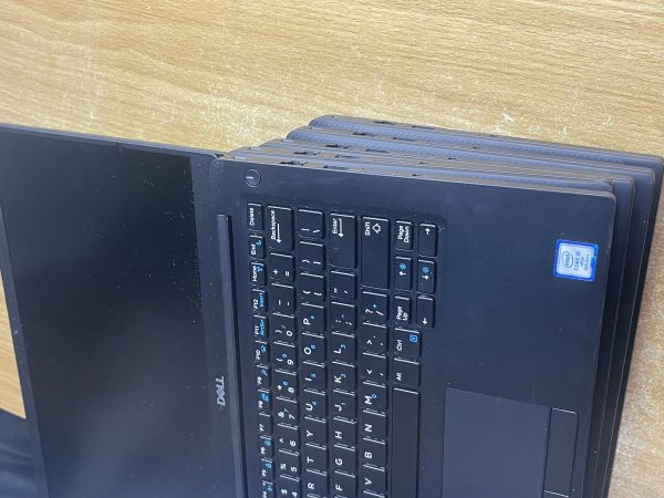 Dell latitude 7390 core i5 8GB 256ssd - Image 4