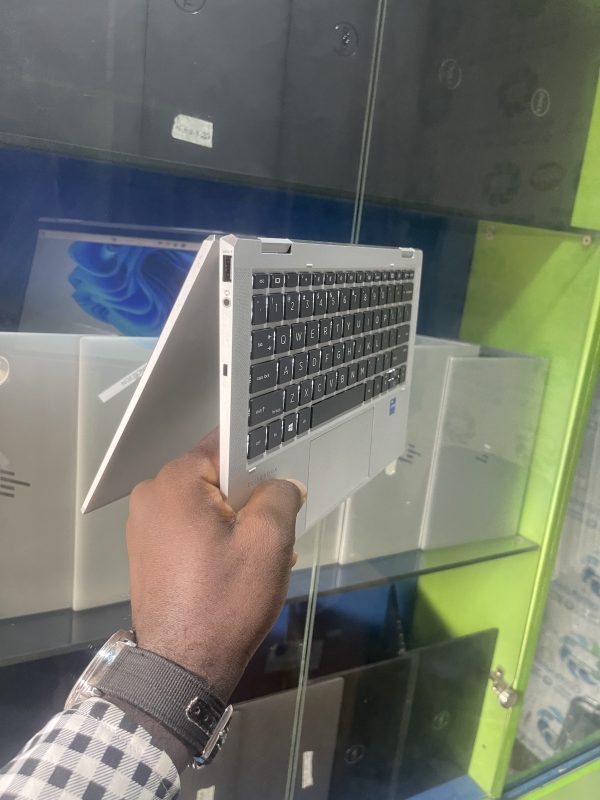 Hp elitebook 1030 G8 X360 Core i5 16GB 512SSD - Image 5