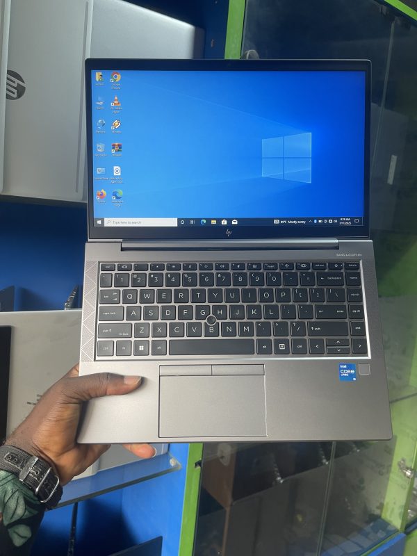 Hp Zbook firefly 14 u G8 core i5 16gb 512ssd - Image 9