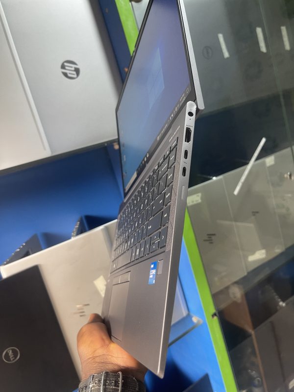 Hp Zbook firefly 14 u G8 core i5 16gb 512ssd - Image 7