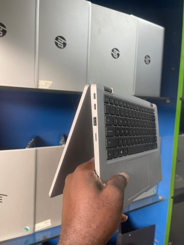 Dell latitude 5320 2in1 core i5 16gb 256ssd
