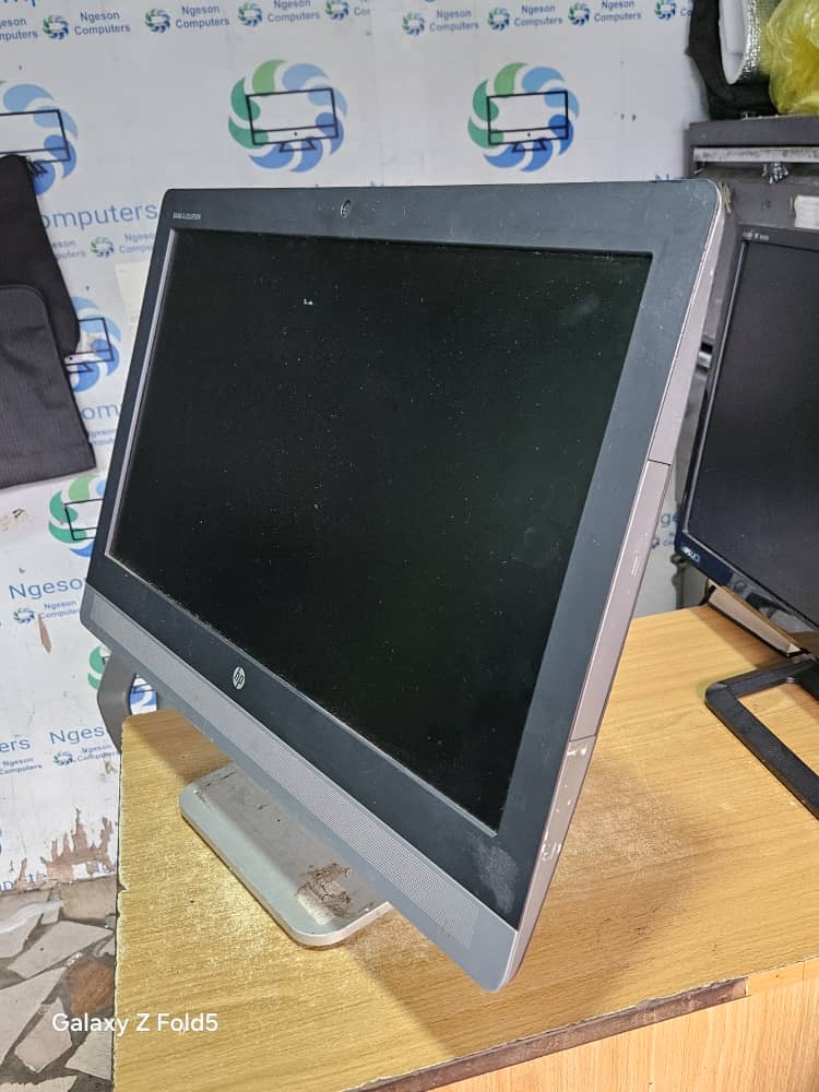 Hp pro 600 g2 core i5 16gb 256SSD